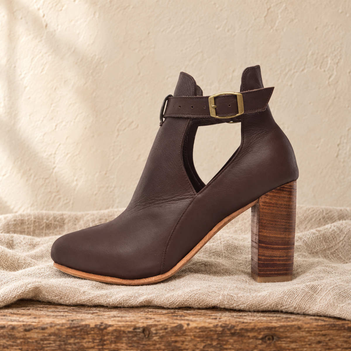 The Everlast Wooden-Heel Leather Bootie