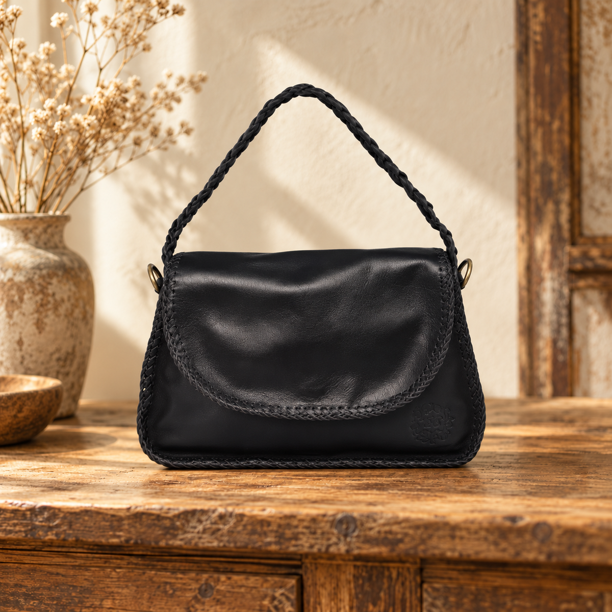 Erie Leather Shoulder Bag