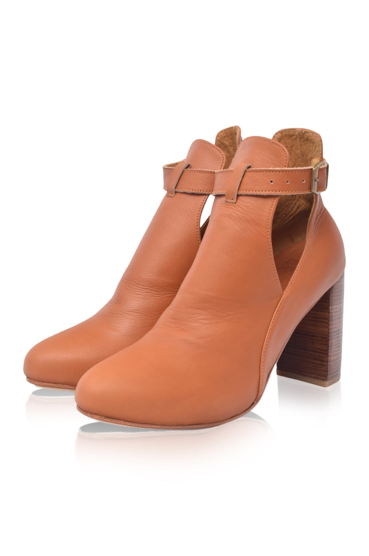 The Everlast Wooden-Heel Leather Bootie