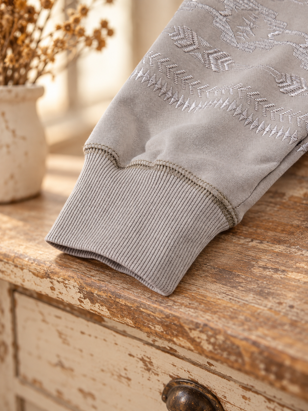 Sagebrush Trail Embroidered Sweatshirt